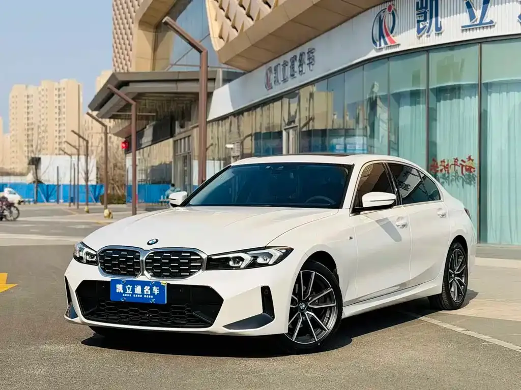 BMW 3 Series — фото 1
