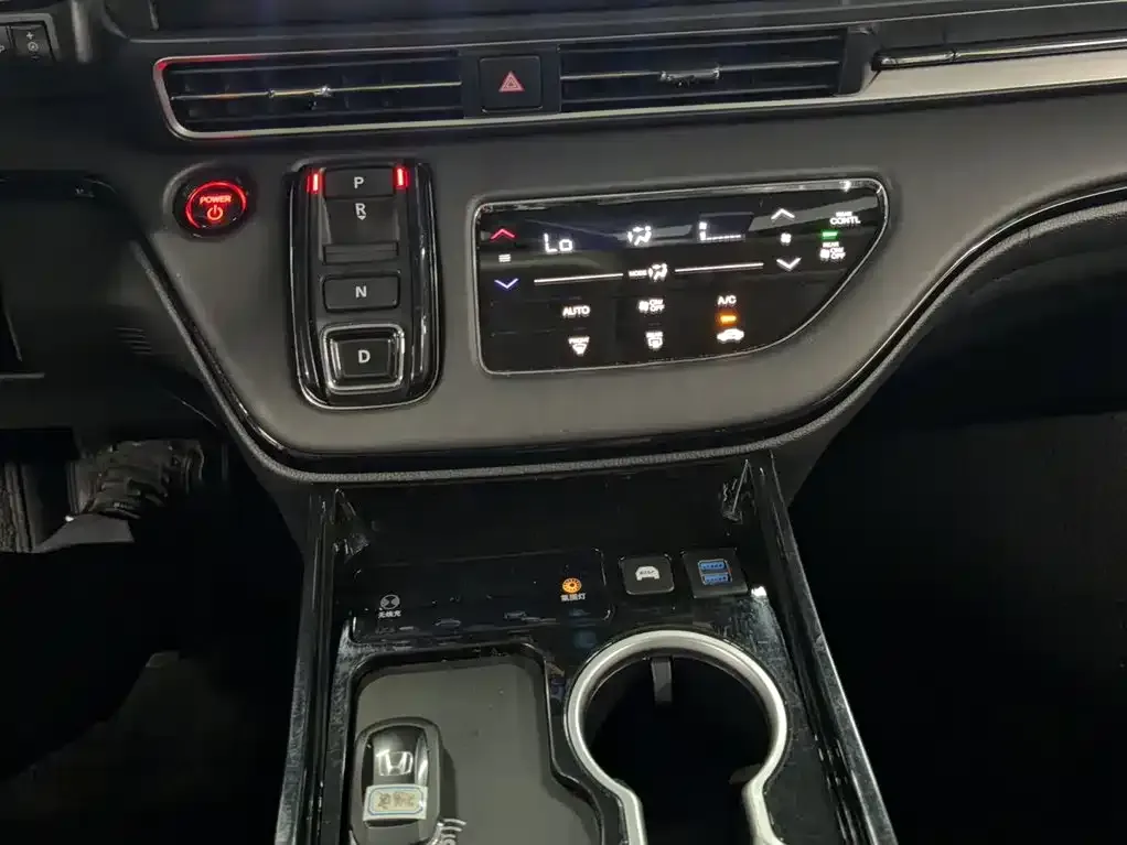 Honda Odyssey 2024 из CN, фото 7