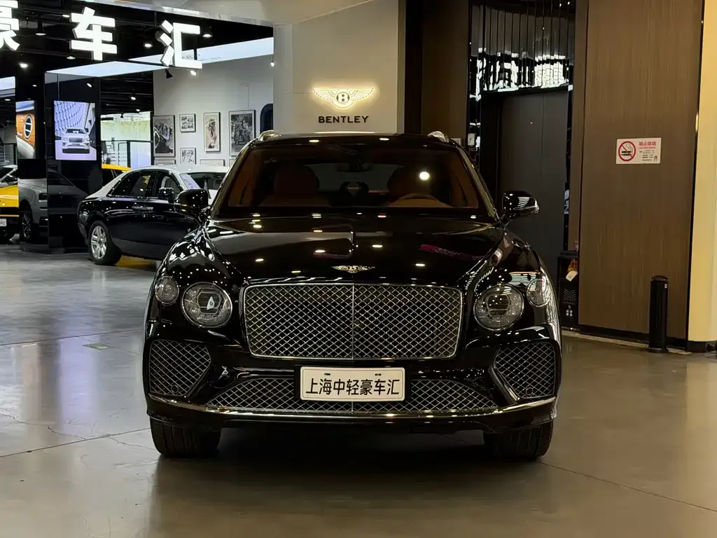 Bentley Bentayga 2021 из CN, фото 3