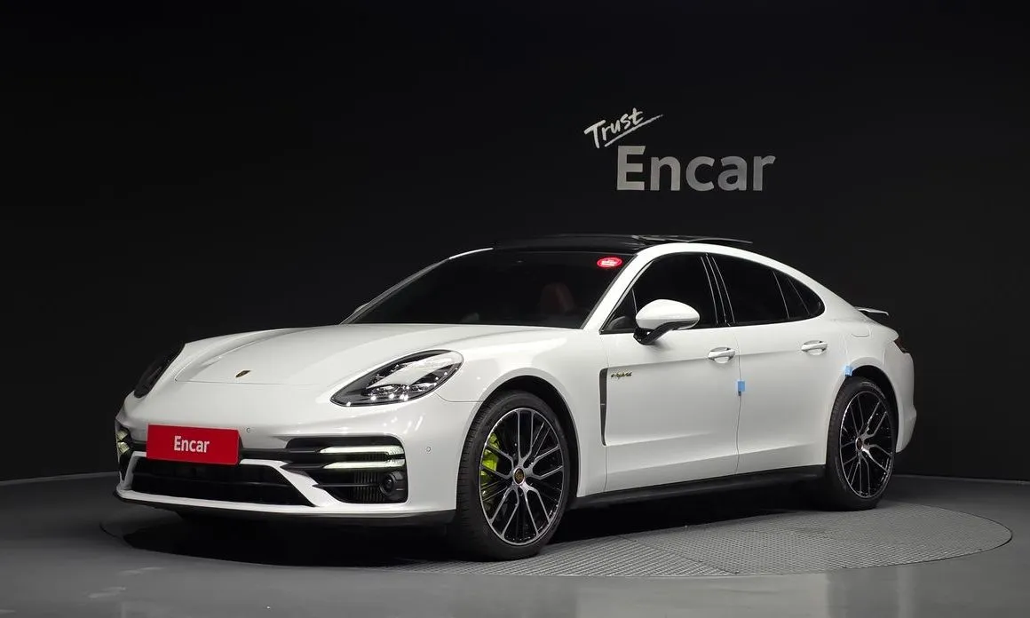 Porsche Panamera 2023 из KR, фото 1