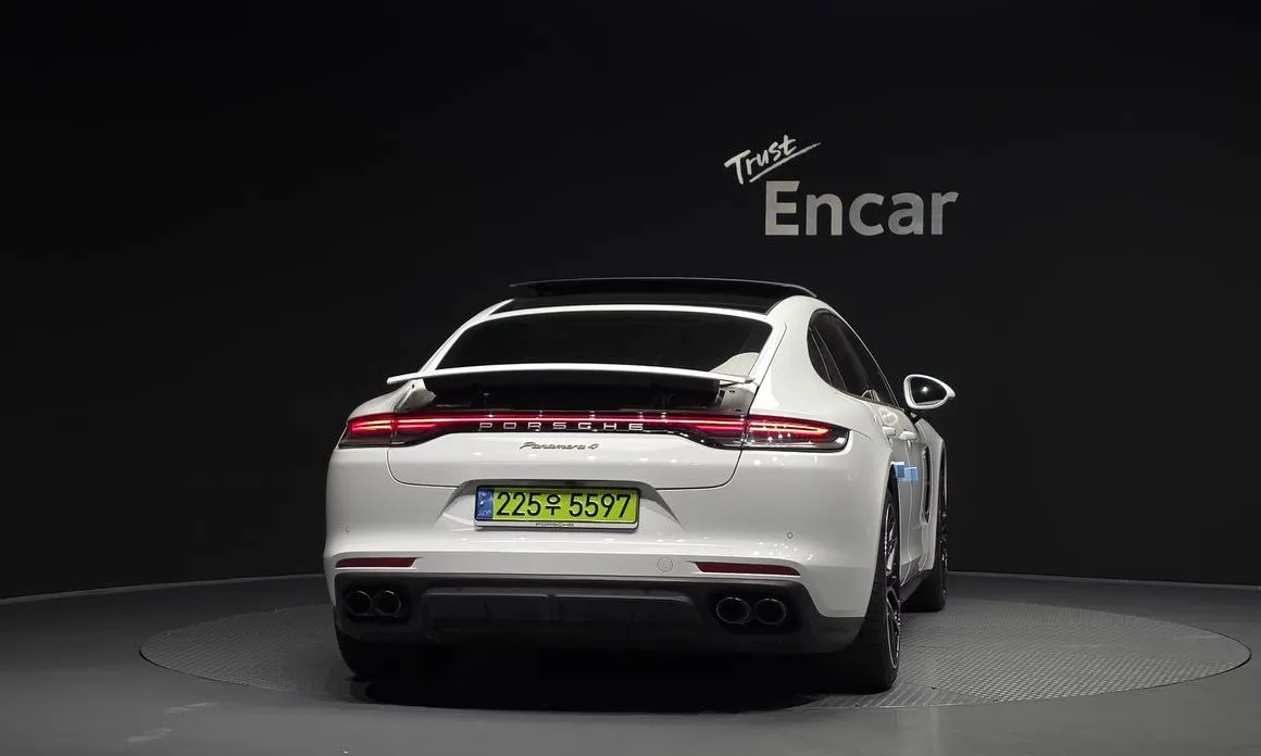 Porsche Panamera 2023 из KR, фото 3