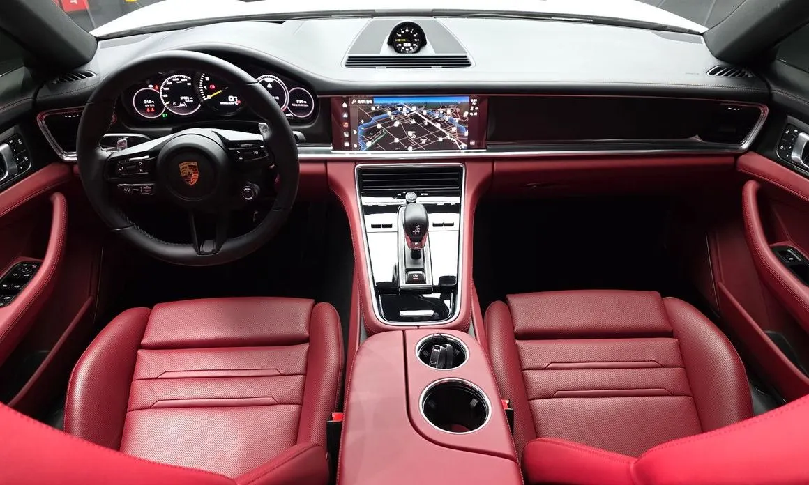 Porsche Panamera 2023 из KR, фото 9