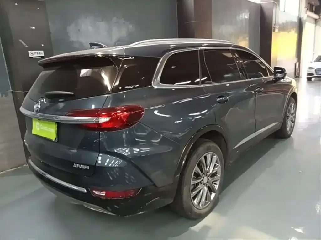 Buick Enclave 2021 из CN, фото 2