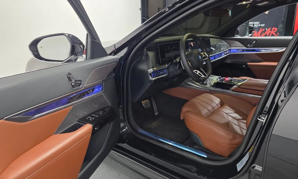 BMW i7 2024 из KR, фото 8