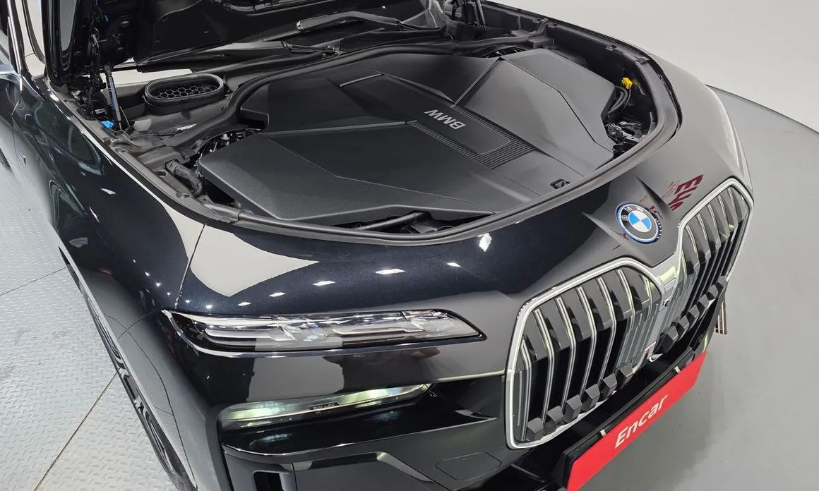 BMW i7 2024 из KR, фото 9