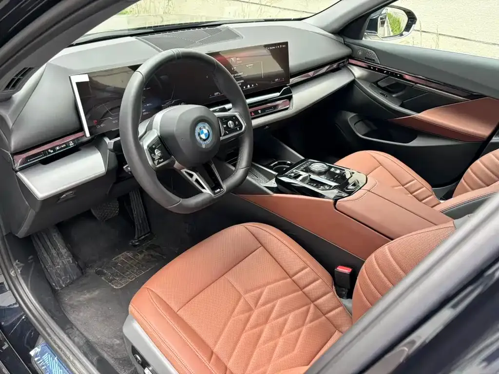 BMW i5 2026 из CN, фото 3