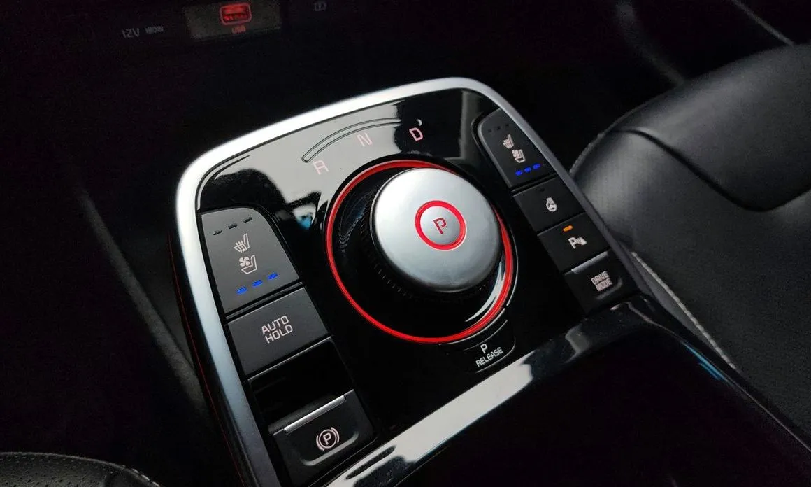 Kia Niro — фото 4