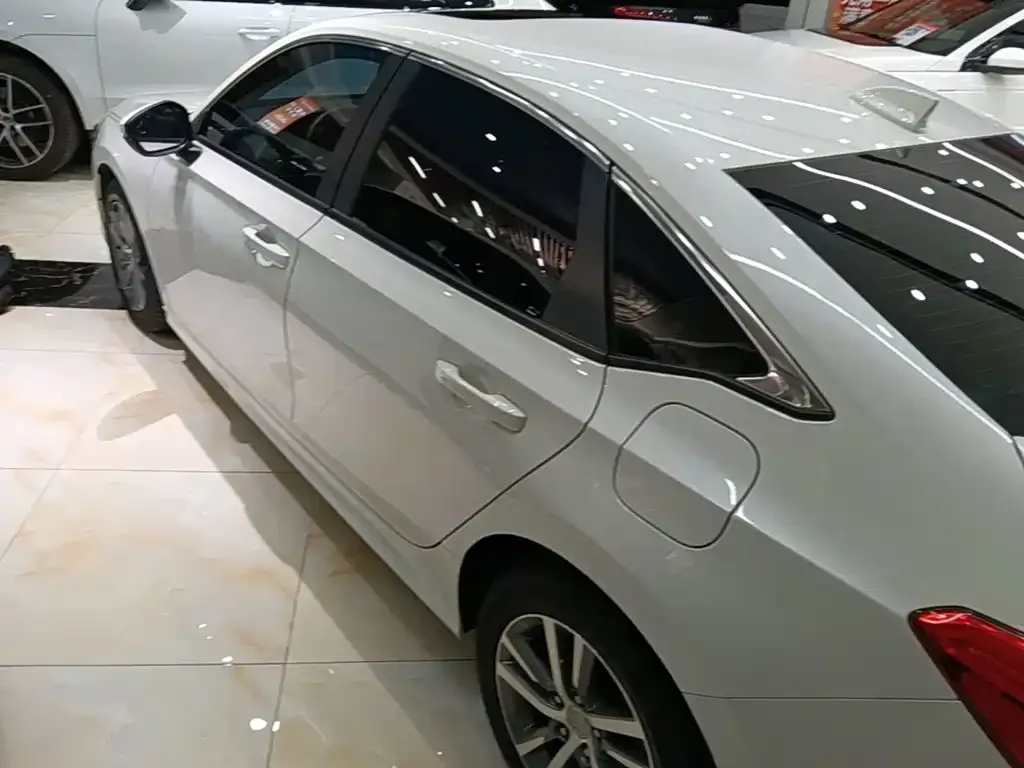 Honda Civic — фото 2