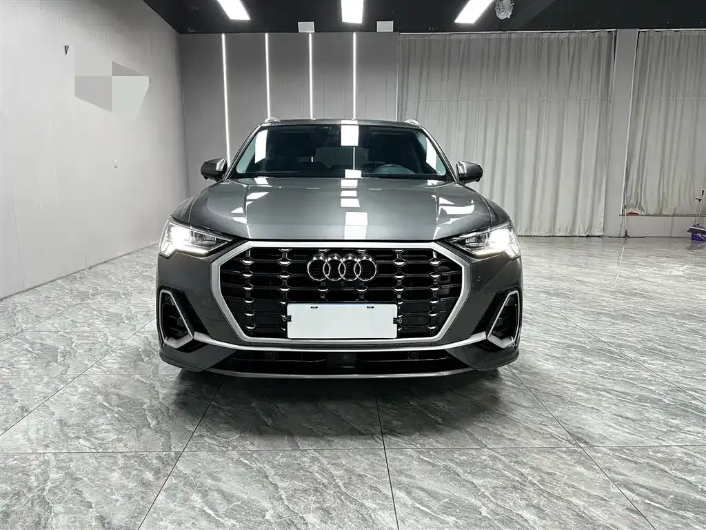 Audi Q3 — фото 2