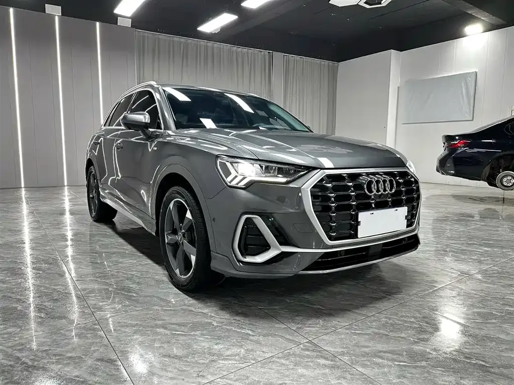 Audi Q3 — фото 6