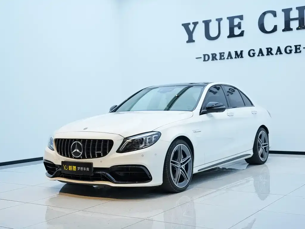 Mercedes-Benz C-Class AMG — фото 1