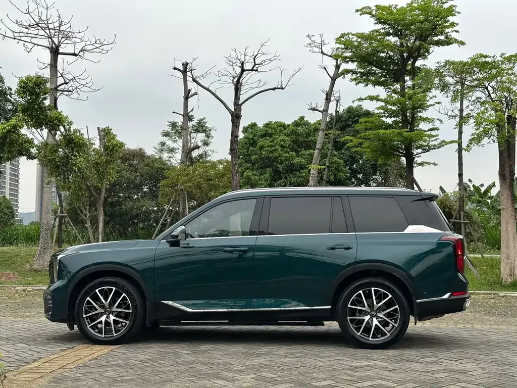 GAC Motor Trumpchi GS8 — фото 10