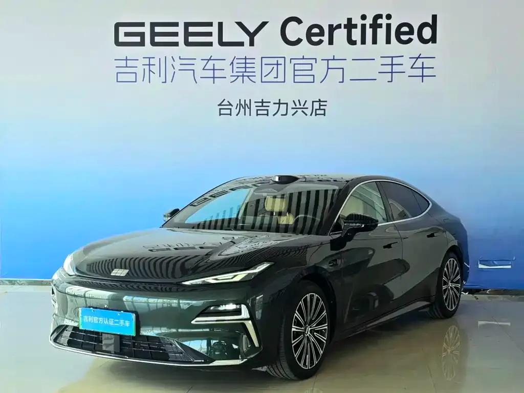 Geely Galaxy Xingyao 8 — фото 1