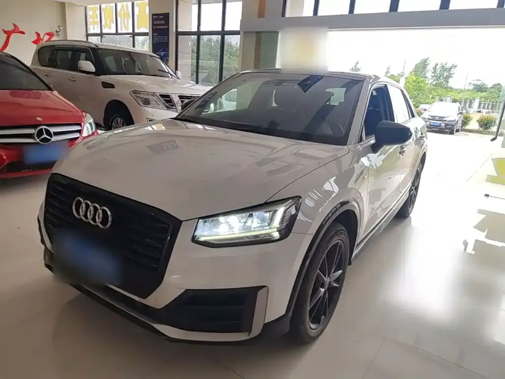 Audi Q2L 2021 из CN, фото 8