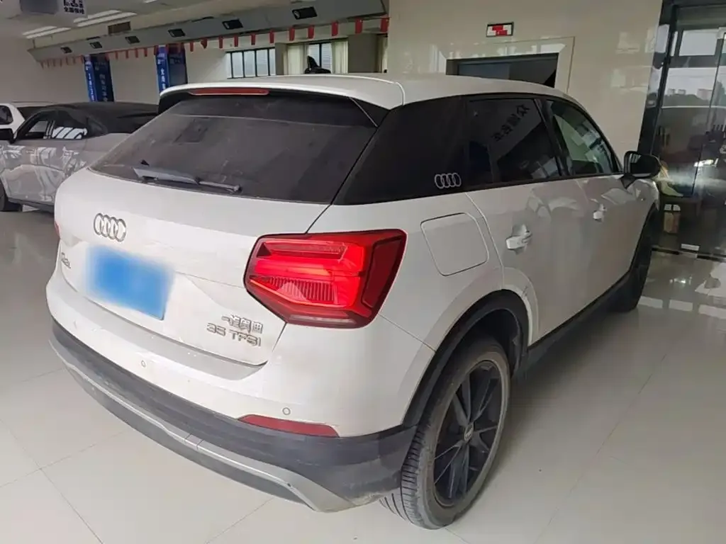 Audi Q2L 2021 из CN, фото 9