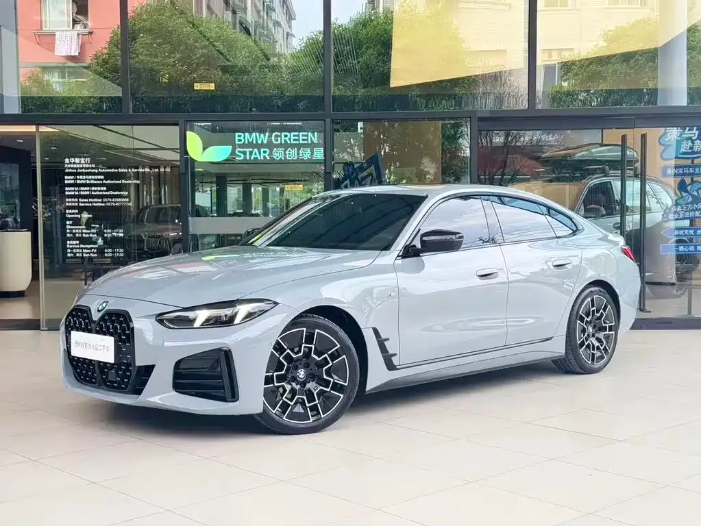 BMW 4 Series — фото 1