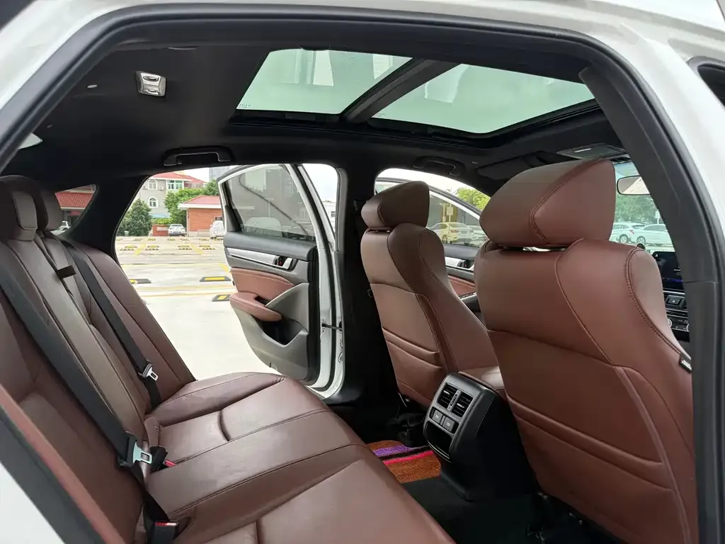 Honda Inspire — фото 10