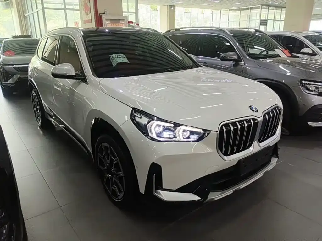 BMW X1 — фото 6
