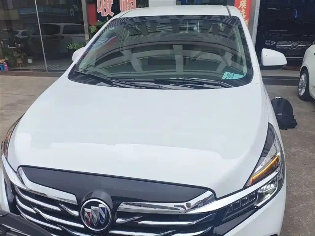 Buick GL8 2024 из CN, фото 10