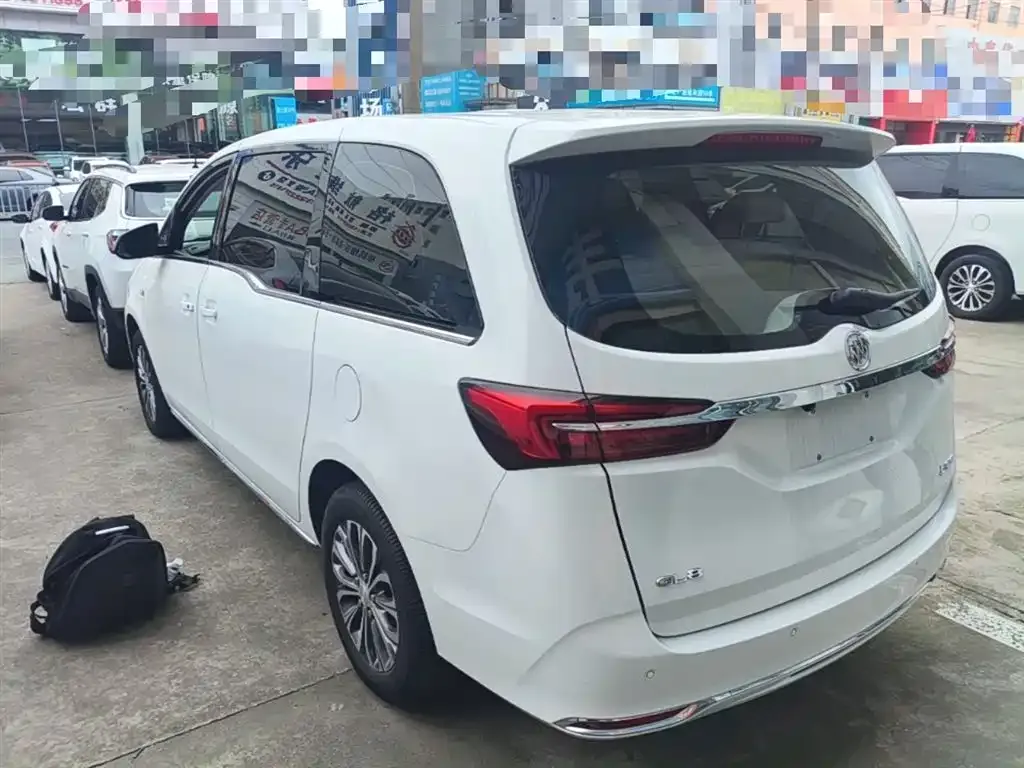 Buick GL8 2024 из CN, фото 4