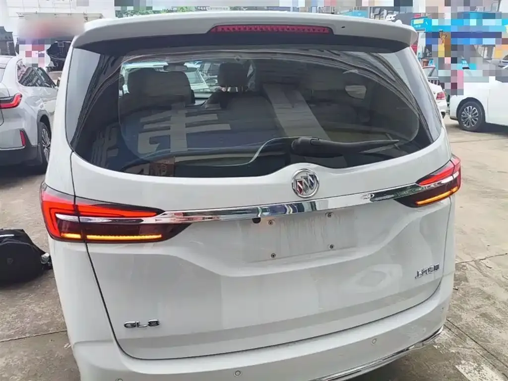 Buick GL8 2024 из CN, фото 5