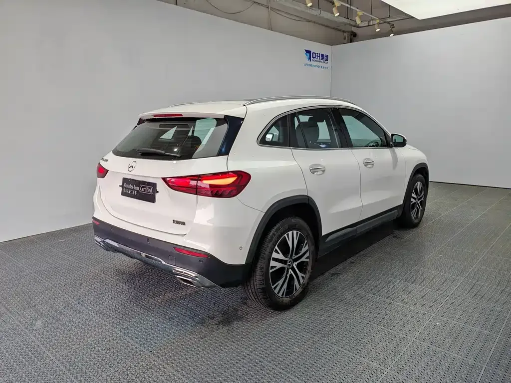 Mercedes-Benz GLA — фото 9