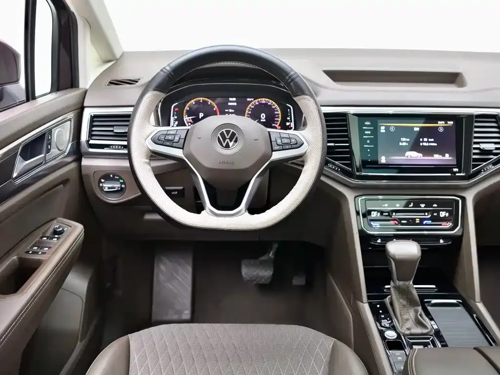 Volkswagen Viloran 2022 из CN, фото 6