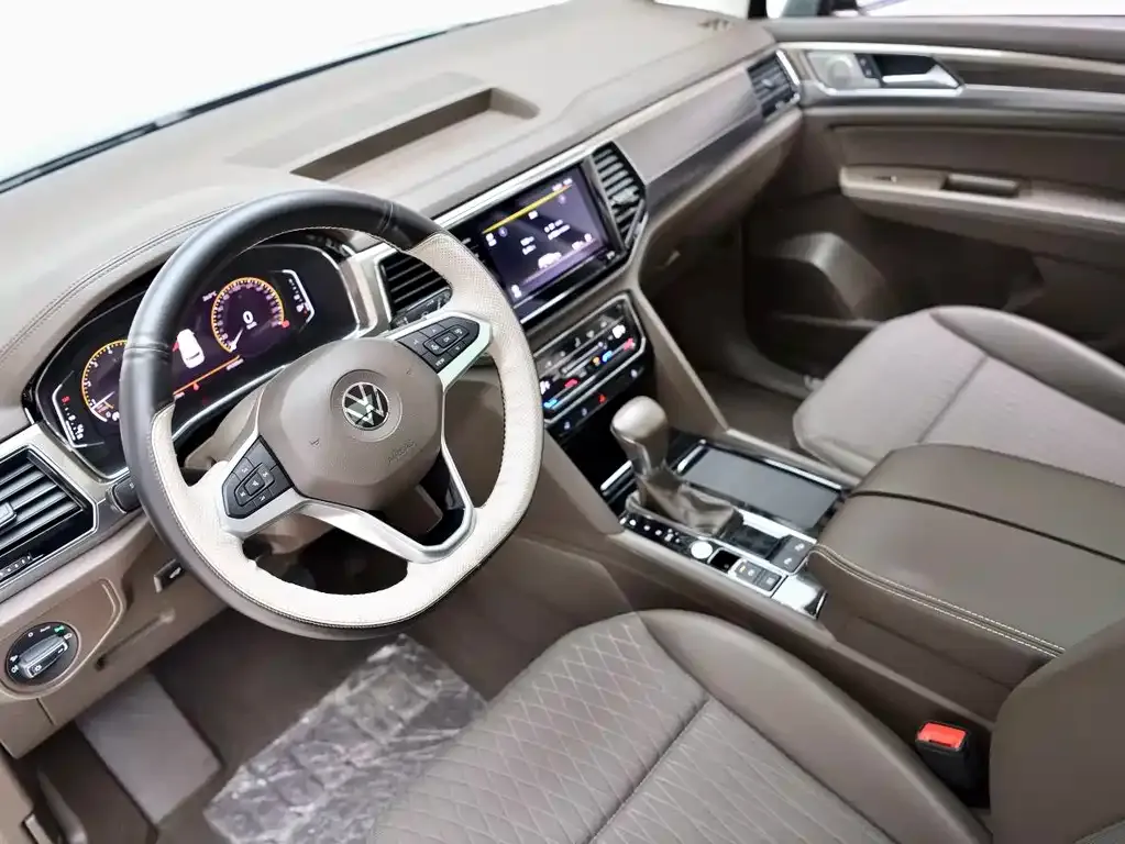 Volkswagen Viloran 2022 из CN, фото 8