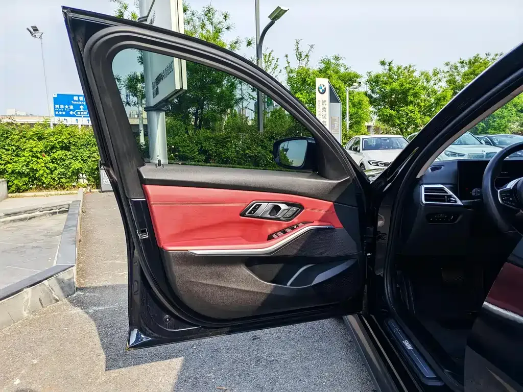 BMW i3 — фото 9