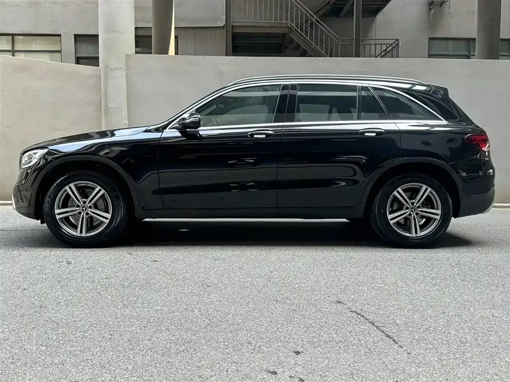 Mercedes-Benz GLC — фото 8