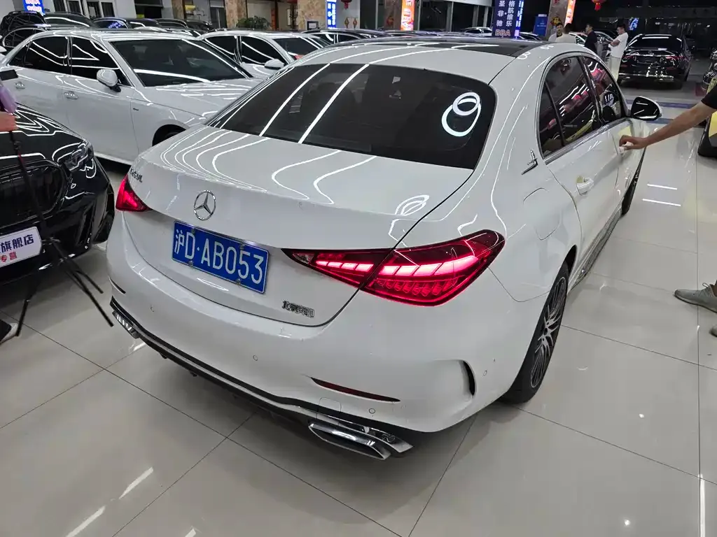 Mercedes-Benz C-Class — фото 10