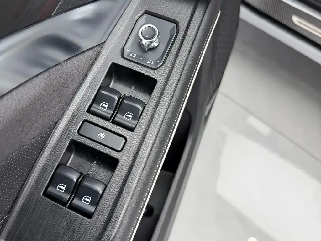 Haval H6 — фото 9