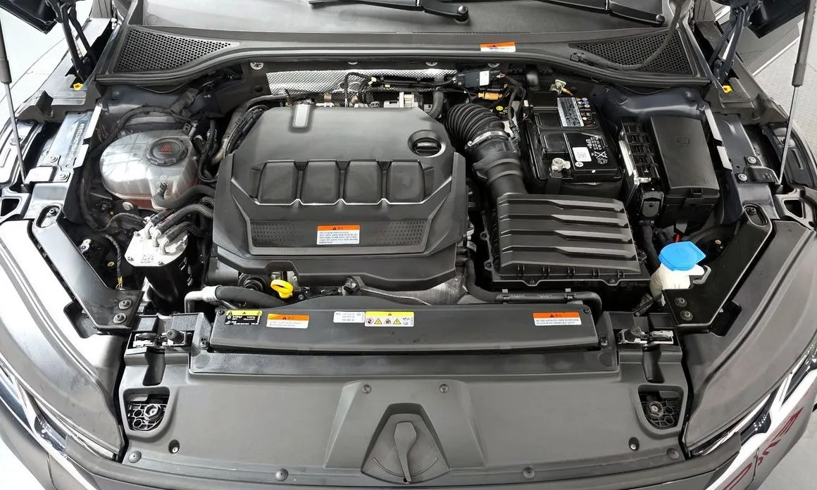 Volkswagen Arteon 2023 из KR, фото 10