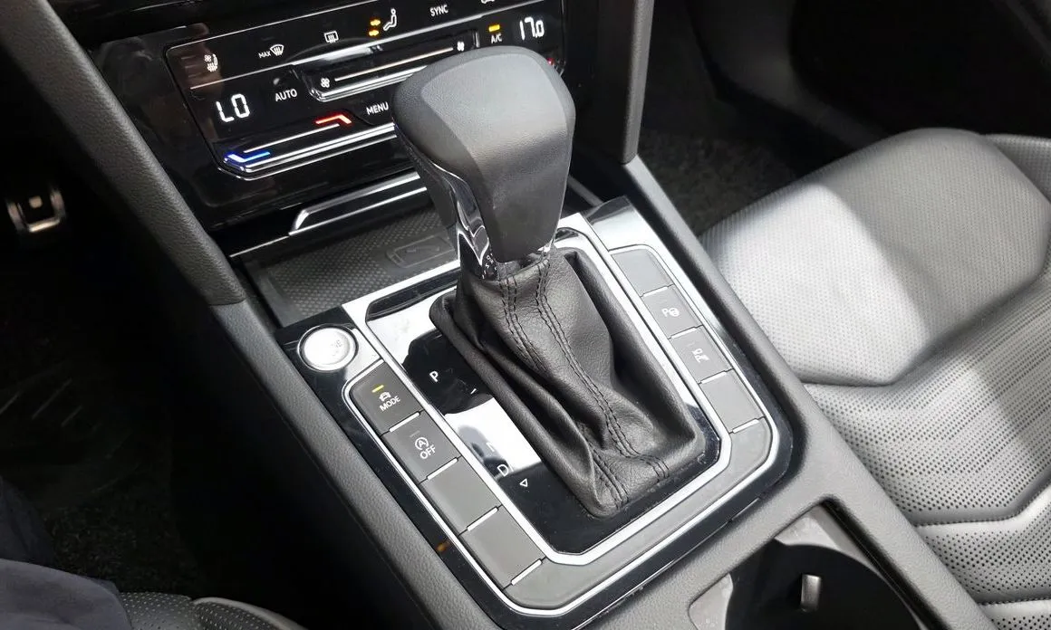 Volkswagen Arteon 2023 из KR, фото 5