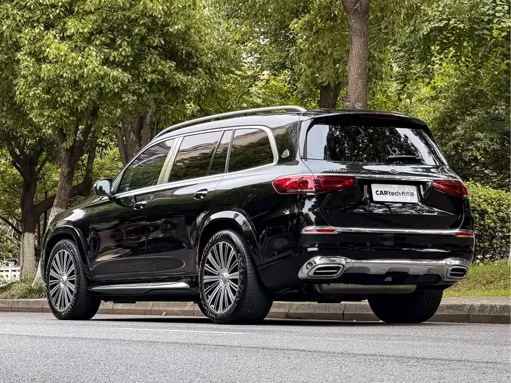 Mercedes-Benz GLS — фото 6