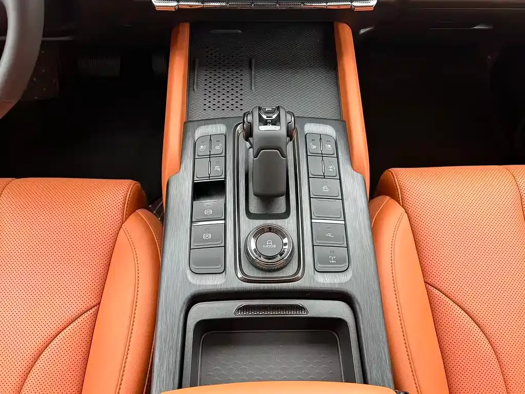 Haval H9 — фото 10
