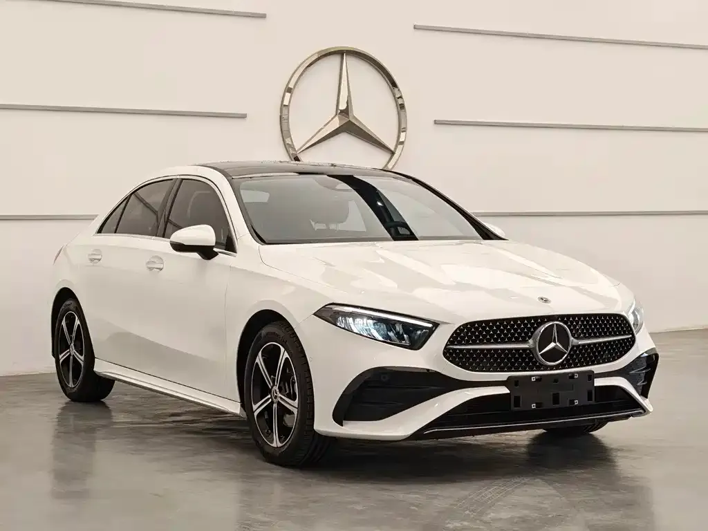 Mercedes-Benz A-Class — фото 6