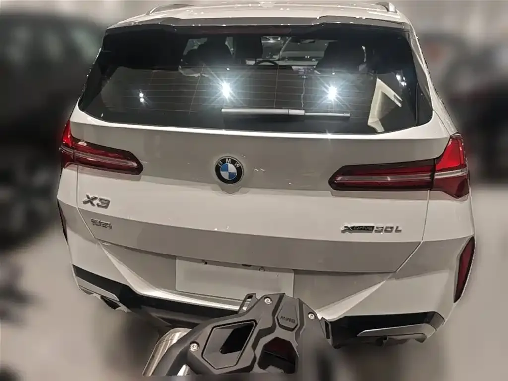 BMW X3 — фото 10
