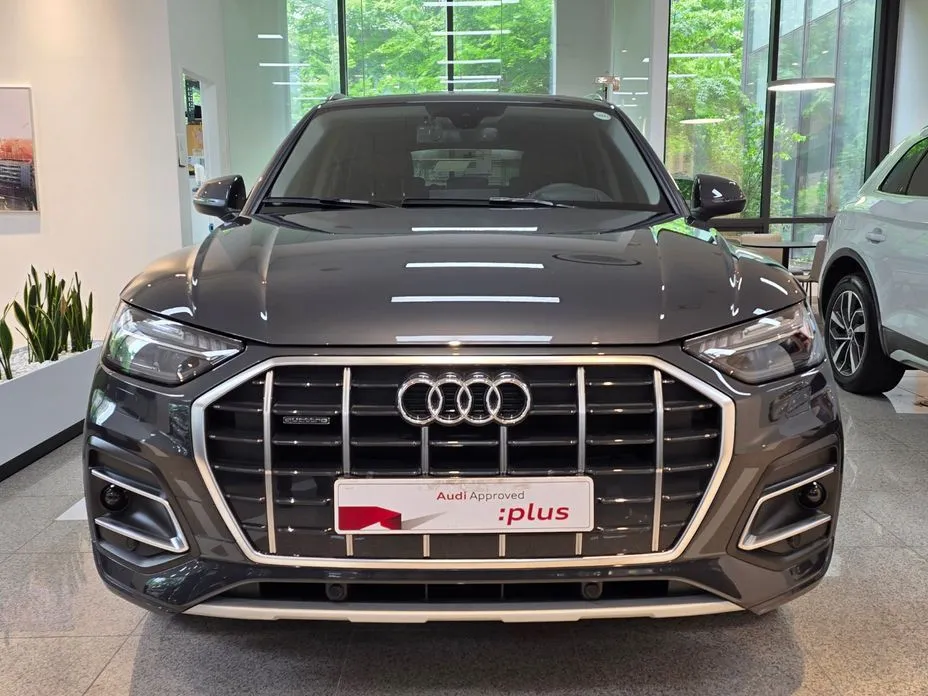 Audi Q5 2023 из KR, фото 2