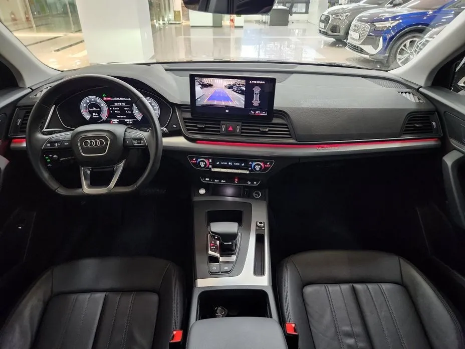 Audi Q5 2023 из KR, фото 7