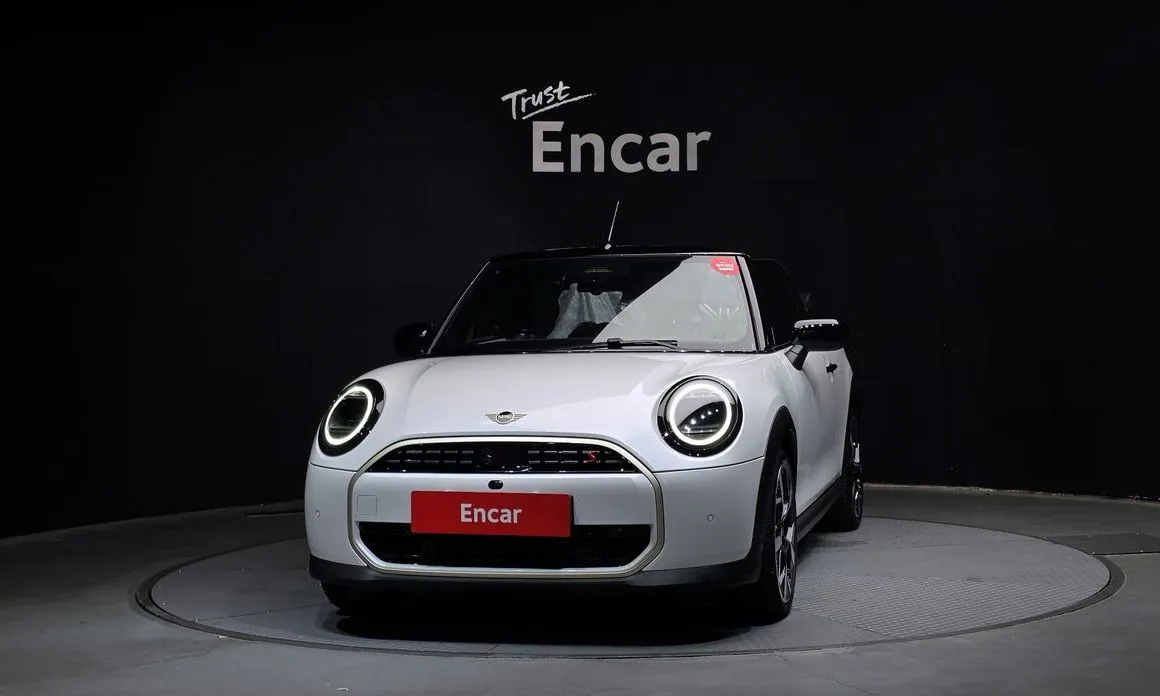 Mini Cooper Convertible 2026 из KR, фото 6