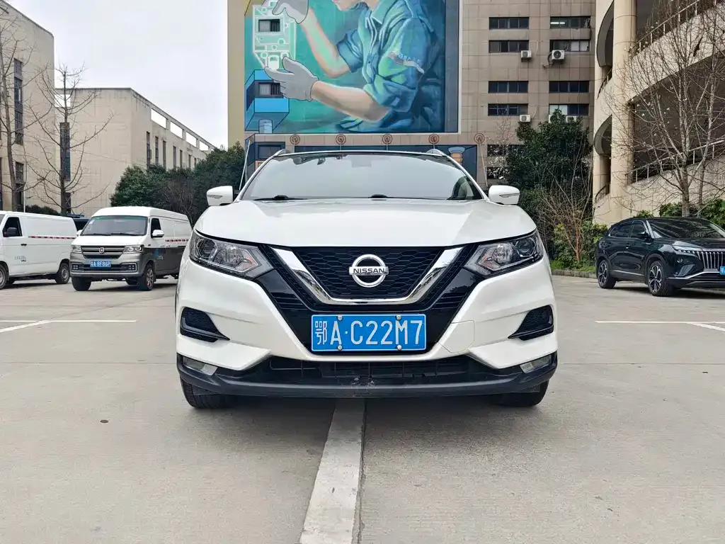 Nissan Qashqai — фото 3
