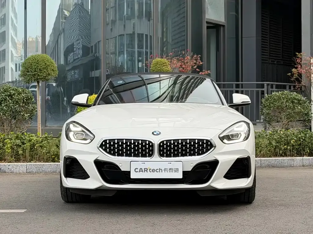BMW Z4 2022 из CN, фото 8