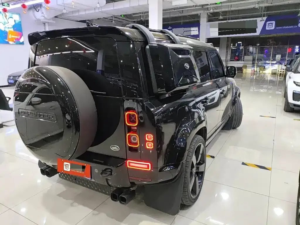 Land Rover Defender — фото 3