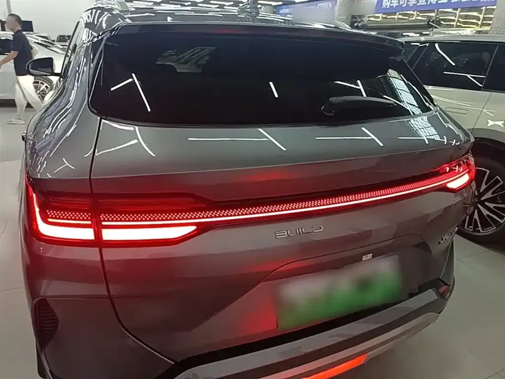 BYD PLUS New Energy — фото 4