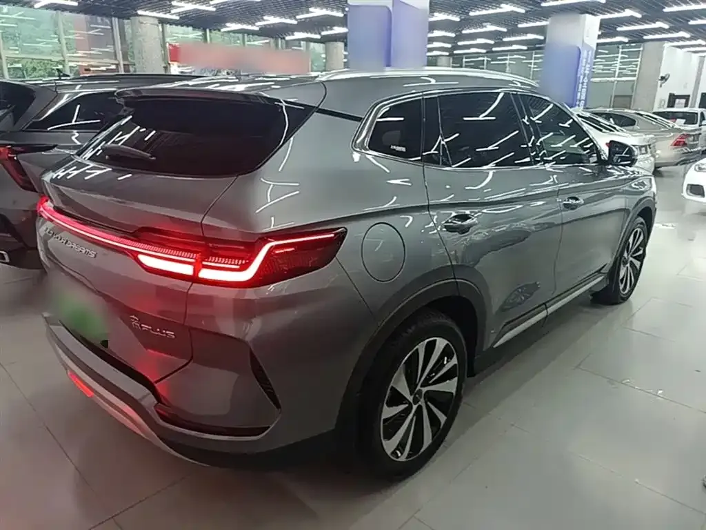 BYD PLUS New Energy — фото 5
