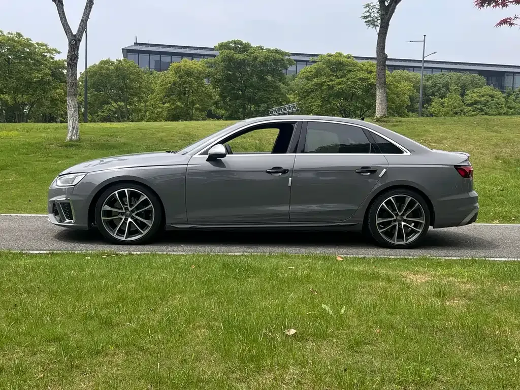 Audi S4 2021 из CN, фото 3