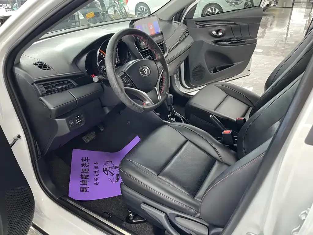 Toyota Yaris L 2022 из CN, фото 5