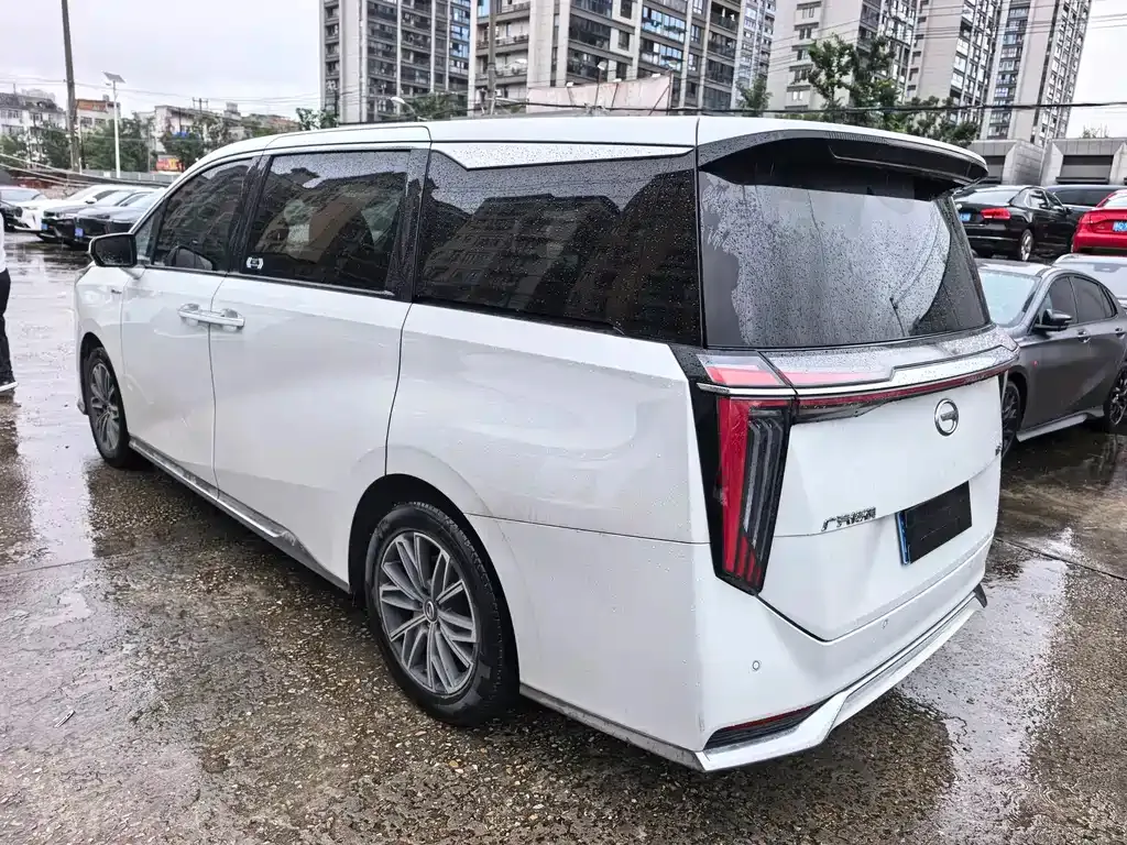 GAC Motor Trumpchi M8 — фото 6