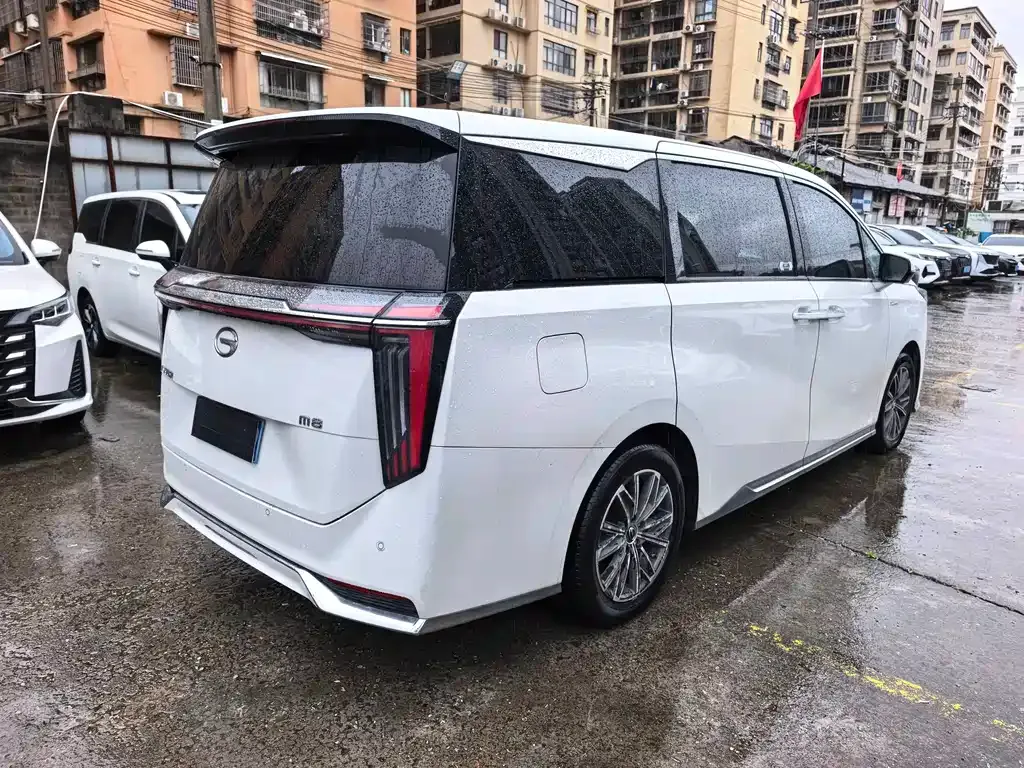 GAC Motor Trumpchi M8 — фото 9